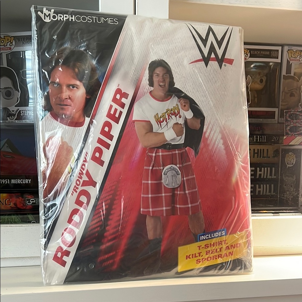 Adult WWE Rowdy Roddy Piper Costume Men’s Plus (Worn Once)